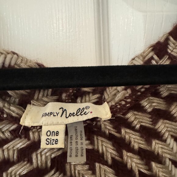 Simply Noelle Dark Burgundy and Silver Hooded Knit Shawl - Picture 2 of 2